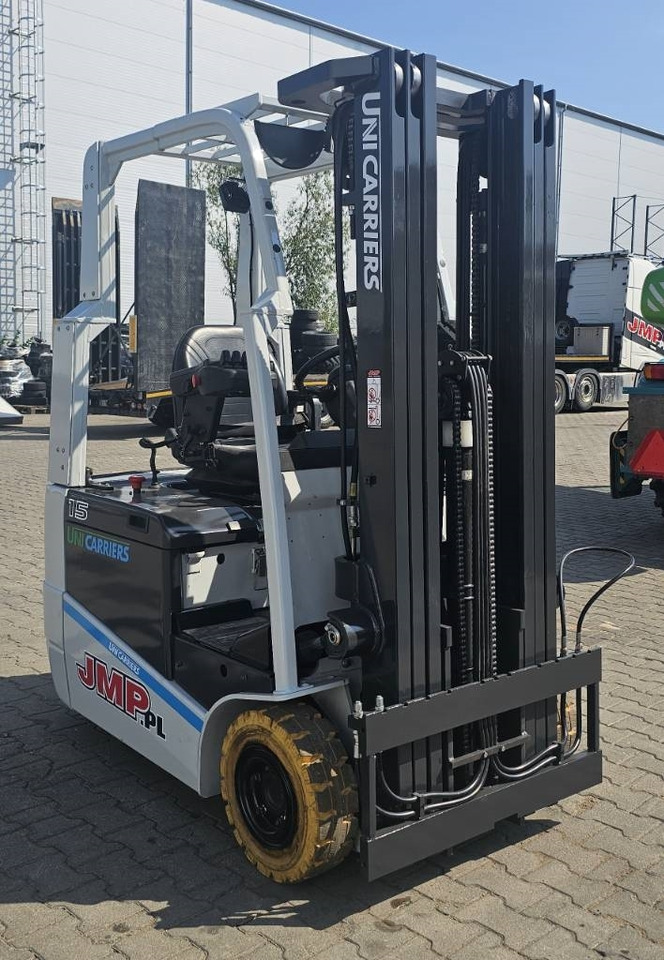 UniCarriers A1N1L15Q DRIVE-IN CAB - Электропогрузчик: фото 5 UniCarriers A1N1L15Q DRIVE-IN CAB - Электропогрузчик: фото 5