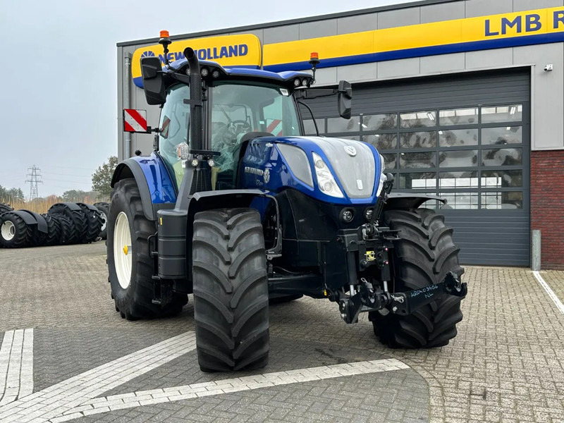 New Holland T7.270 AC Next Gen - Трактор: фото 2 New Holland T7.270 AC Next Gen - Трактор: фото 2