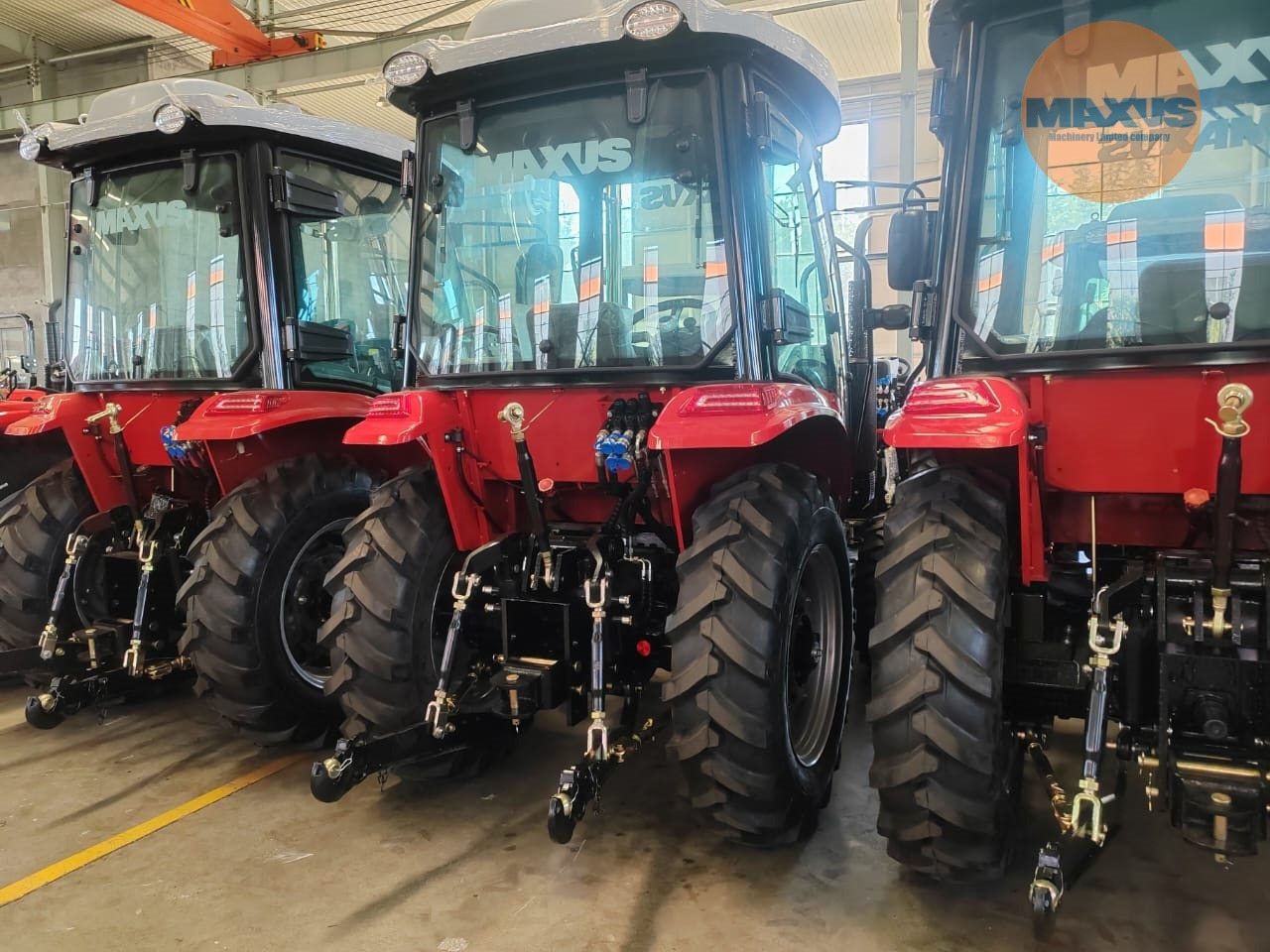 Maxus Dostępny od ręki od 23.04 w PL / Ciągnik Rolniczy 50 km 4x4 / Колісний трактор 4x4 50hp / Tractor 50hp 4x4 - Трактор: фото 4 Maxus Dostępny od ręki od 23.04 w PL / Ciągnik Rolniczy 50 km 4x4 / Колісний трактор 4x4 50hp / Tractor 50hp 4x4 - Трактор: фото 4