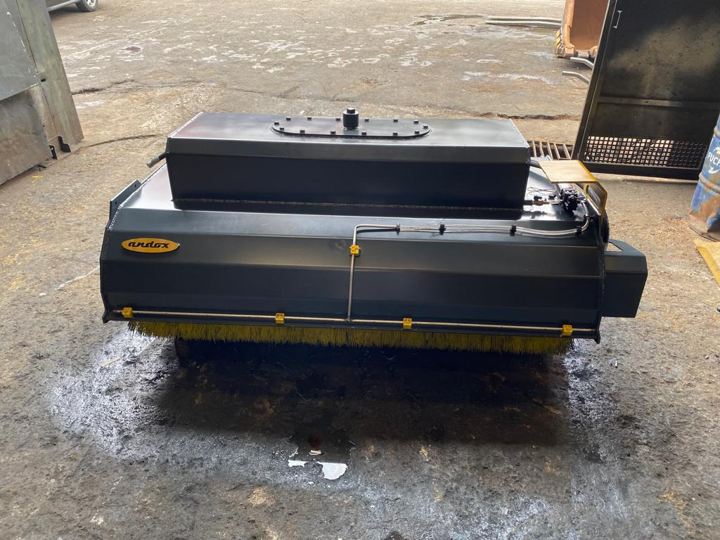 Bobcat - Щетка для Коммунальной и специальной техники: фото 5 Bobcat - Щетка для Коммунальной и специальной техники: фото 5