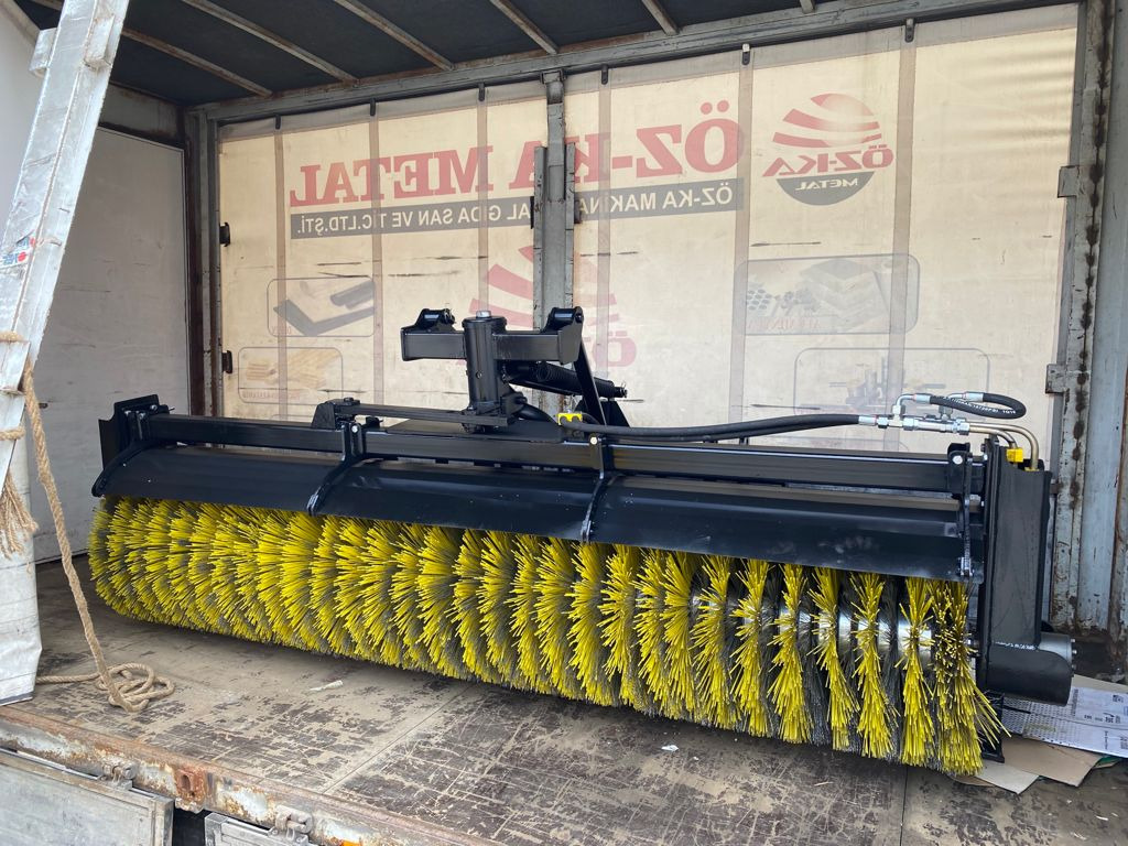 Bobcat - Щетка для Строительной техники: фото 2 Bobcat - Щетка для Строительной техники: фото 2