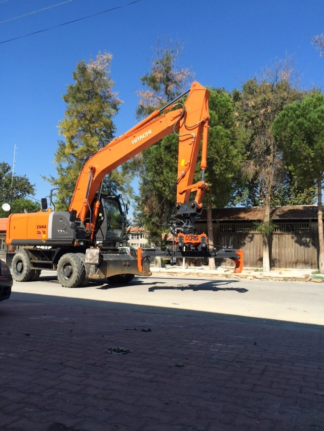 Railway attachment - Грейфер для Строительной техники: фото 3 Railway attachment - Грейфер для Строительной техники: фото 3