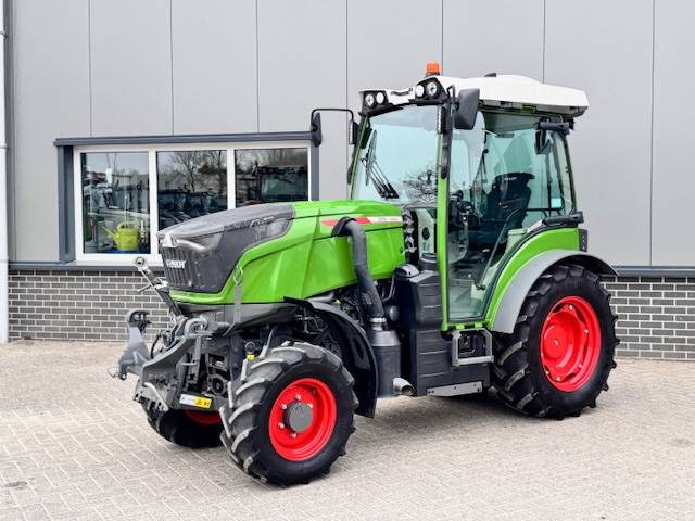 Fendt 209v Vario Gen3, Profi Plus, 210v, 211v - Трактор: фото 1 Fendt 209v Vario Gen3, Profi Plus, 210v, 211v - Трактор: фото 1