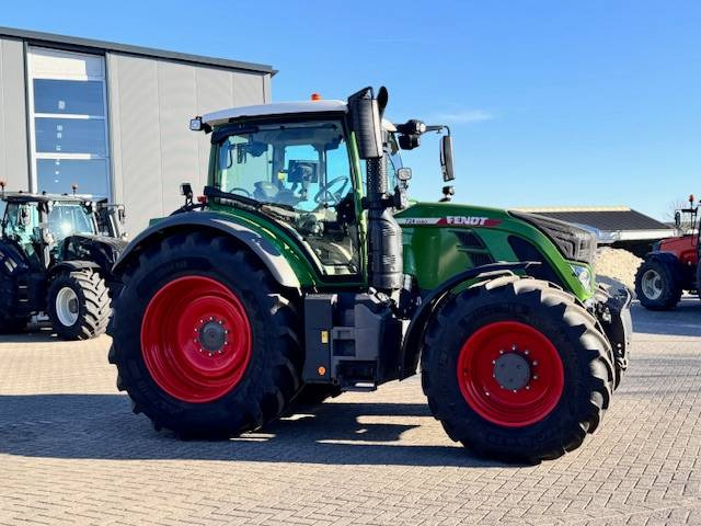 Fendt 724 Gen6 Profi Plus, 1045 uur! - Трактор: фото 4 Fendt 724 Gen6 Profi Plus, 1045 uur! - Трактор: фото 4