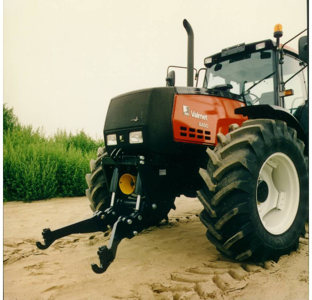 Valtra Valmet Zuidberg Fronthef - Трактор: фото 3 Valtra Valmet Zuidberg Fronthef - Трактор: фото 3