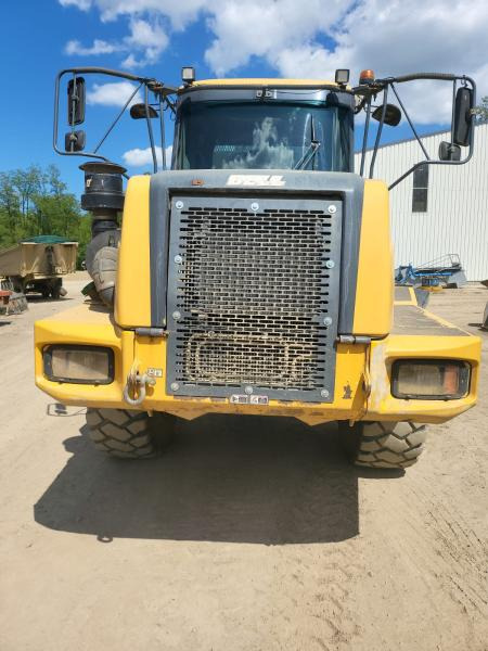 Bell B30D - Сочленённый самосвал: фото 4 Bell B30D - Сочленённый самосвал: фото 4