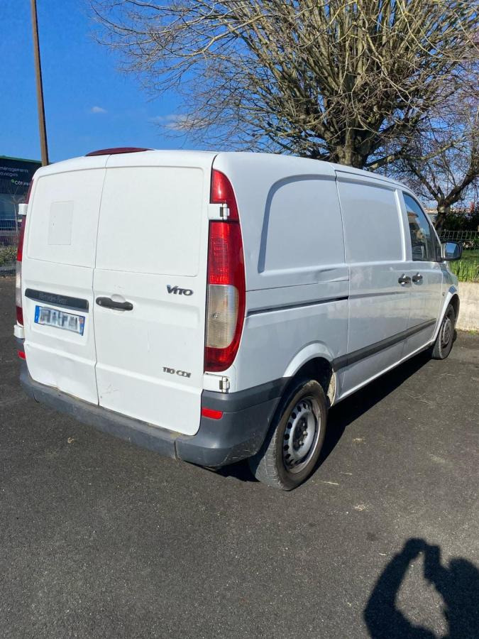 Mercedes Vito - Цельнометаллический фургон: фото 4 Mercedes Vito - Цельнометаллический фургон: фото 4