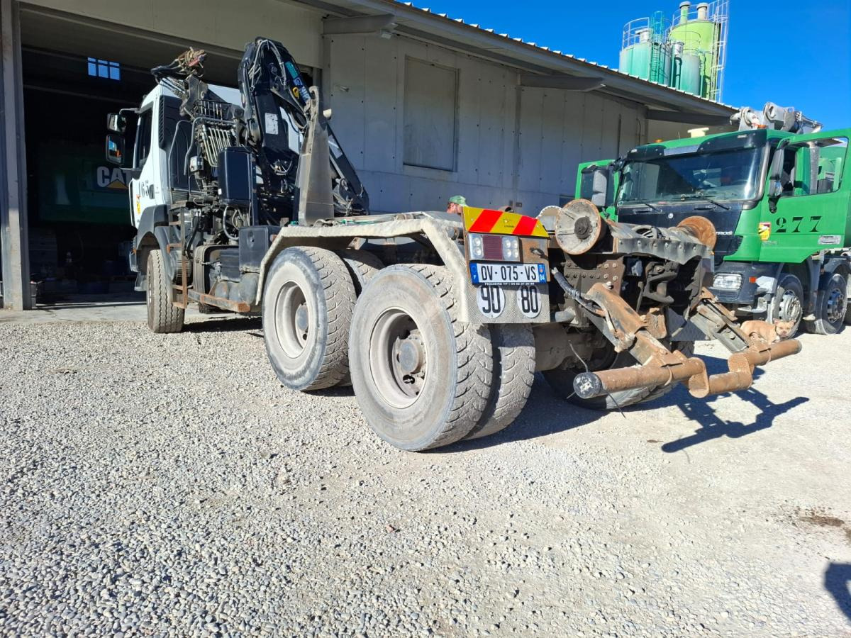 Renault 370 DXI - Крюковой мультилифт, Автоманипулятор: фото 5 Renault 370 DXI - Крюковой мультилифт, Автоманипулятор: фото 5