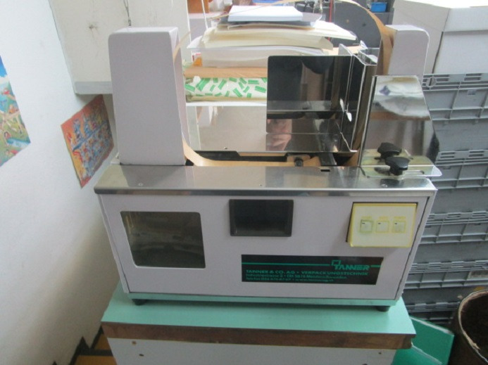 Упаковочное оборудование BANDEROLIERMASCHINE TANNER JD-180F, 30 mm: фото 1