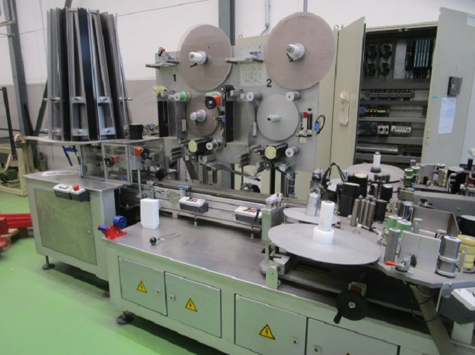 BECHER ETIKETTIERANLAGE SCHLEUTER GU 4S 6 - Упаковочное оборудование: фото 4 BECHER ETIKETTIERANLAGE SCHLEUTER GU 4S 6 - Упаковочное оборудование: фото 4