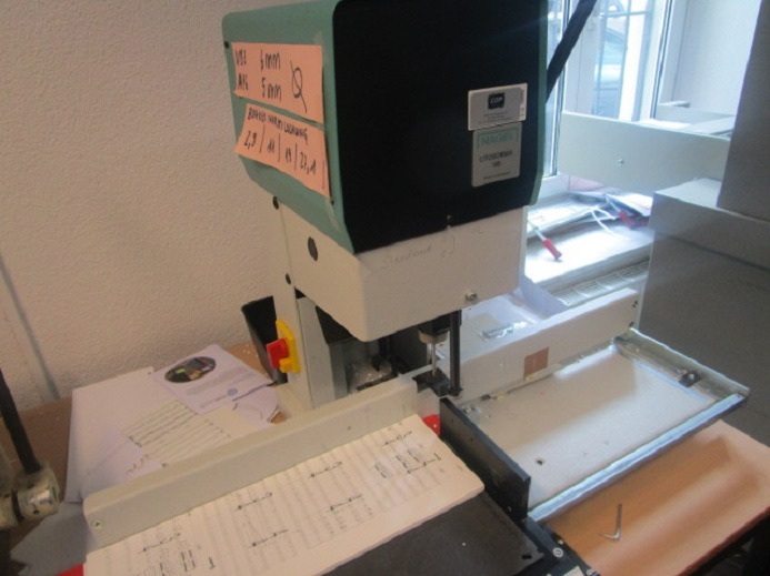 EINSPINDELBOHRMASCHINE NAGEL CITOBORMA 180 - Печатное оборудование: фото 5 EINSPINDELBOHRMASCHINE NAGEL CITOBORMA 180 - Печатное оборудование: фото 5