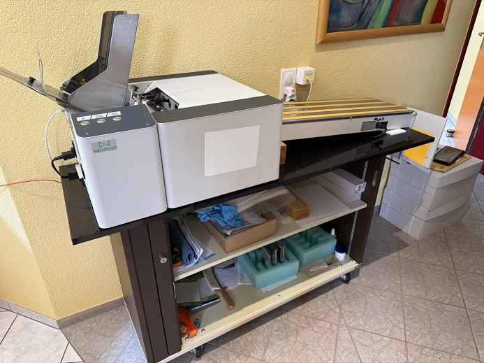 KUVERTIERMASCHINE NEOPOST AS 970 C - Печатное оборудование: фото 1 KUVERTIERMASCHINE NEOPOST AS 970 C - Печатное оборудование: фото 1