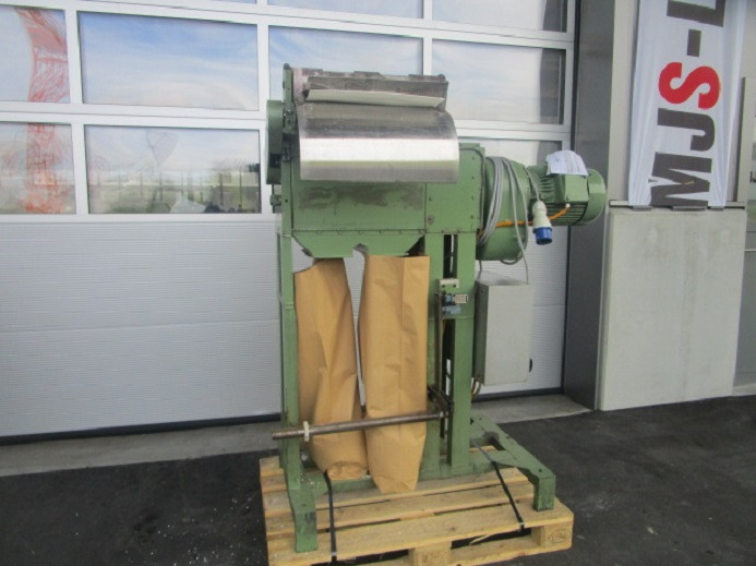 REST FOLIEN MÜHLE NR.11 - Упаковочное оборудование: фото 1 REST FOLIEN MÜHLE NR.11 - Упаковочное оборудование: фото 1