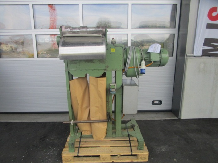 REST FOLIEN MÜHLE NR.11 - Упаковочное оборудование: фото 2 REST FOLIEN MÜHLE NR.11 - Упаковочное оборудование: фото 2