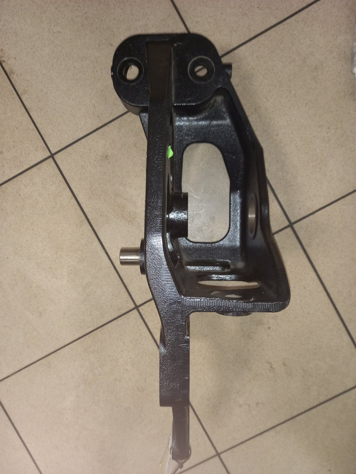 DAF KRONKŠTEINAS XF95 - Кузов и экстерьер: фото 4 DAF KRONKŠTEINAS XF95 - Кузов и экстерьер: фото 4