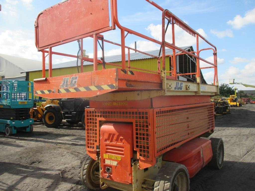 Ножничный подъемник JLG 4069 LE: фото 7 Ножничный подъемник JLG 4069 LE: фото 7