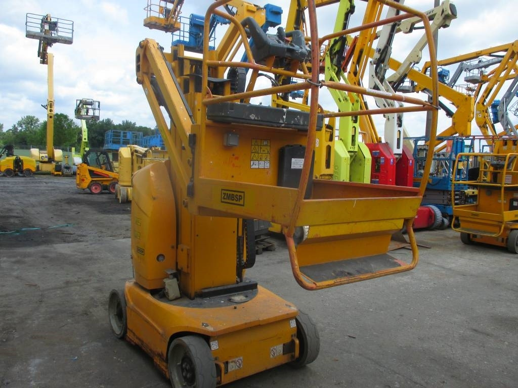 JLG Toucan 8 E - Вертикальный мачтовый подъемник: фото 4 JLG Toucan 8 E - Вертикальный мачтовый подъемник: фото 4