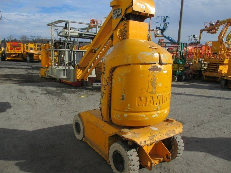 Manitou 105 VJR 2 - Вертикальный мачтовый подъемник: фото 4 Manitou 105 VJR 2 - Вертикальный мачтовый подъемник: фото 4