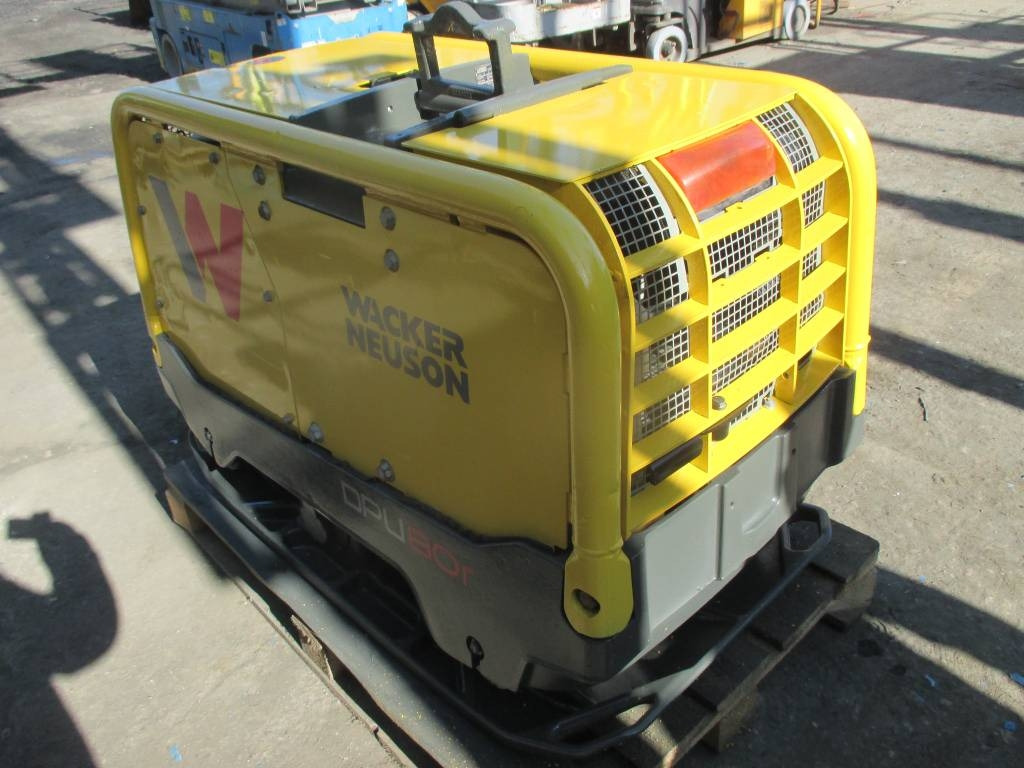 Wacker Neuson DPU 80 - Виброплита: фото 4 Wacker Neuson DPU 80 - Виброплита: фото 4