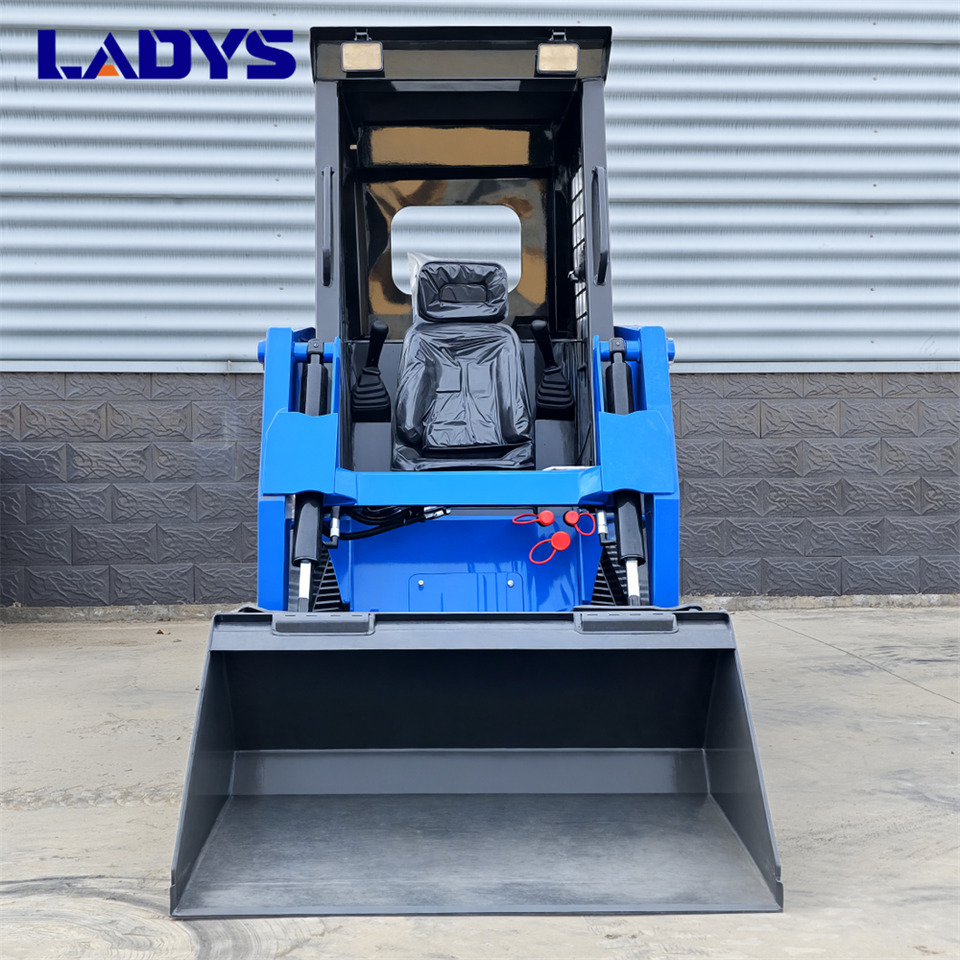LADYS LA670 Skid Steer Euro 5/Epa Engine Kubota Mini Small Skid Steer Loader For Sale - Мини-погрузчик с бортовым поворотом: фото 5 LADYS LA670 Skid Steer Euro 5/Epa Engine Kubota Mini Small Skid Steer Loader For Sale - Мини-погрузчик с бортовым поворотом: фото 5