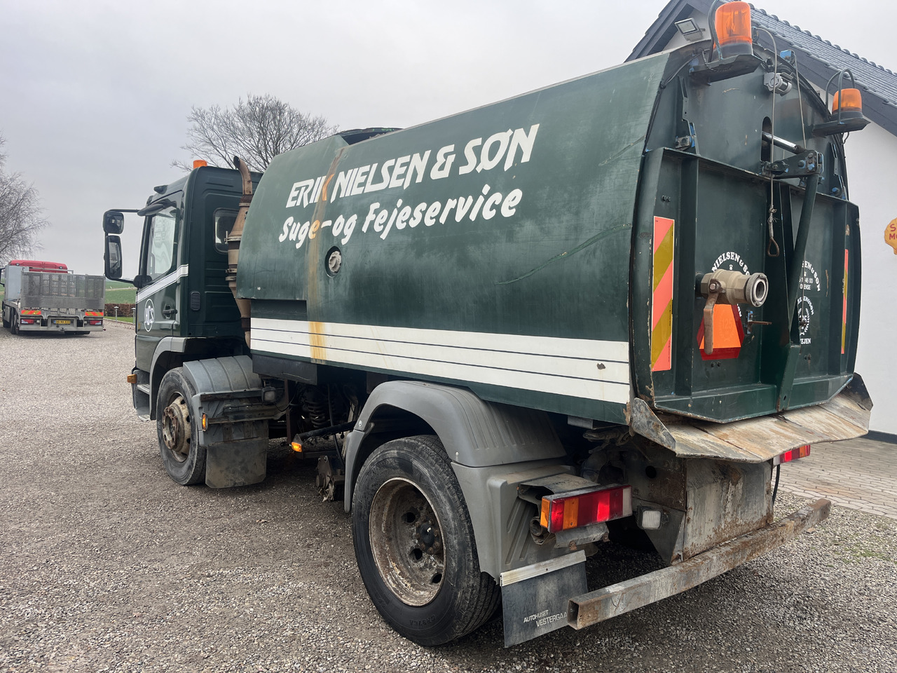 Mercedes Benz Atego - Подметально-уборочная машина: фото 4 Mercedes Benz Atego - Подметально-уборочная машина: фото 4