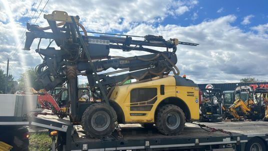 ATLAS COPCO ROCK BUGGY - Буровая машина: фото 1 ATLAS COPCO ROCK BUGGY - Буровая машина: фото 1