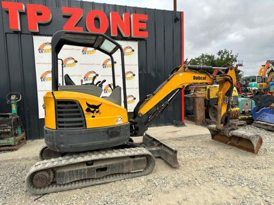 Bobcat E26 Canopy à 18500 € HT - Мини-экскаватор: фото 5 Bobcat E26 Canopy à 18500 € HT - Мини-экскаватор: фото 5