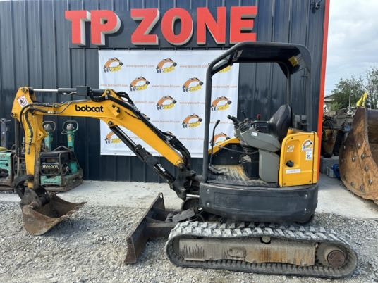 Bobcat E26 à 17500 € ht - Мини-экскаватор: фото 2 Bobcat E26 à 17500 € ht - Мини-экскаватор: фото 2
