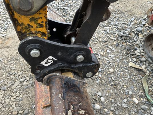 Bobcat E35 CLIM à 22 500 € HT - Мини-экскаватор: фото 5 Bobcat E35 CLIM à 22 500 € HT - Мини-экскаватор: фото 5