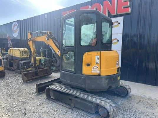 Bobcat E35 Cabine à 20500 € HT - Мини-экскаватор: фото 4 Bobcat E35 Cabine à 20500 € HT - Мини-экскаватор: фото 4