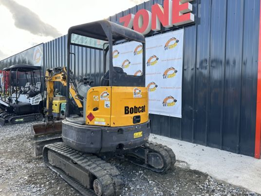 Bobcat e26 à 18500 € HT - Мини-экскаватор: фото 4 Bobcat e26 à 18500 € HT - Мини-экскаватор: фото 4