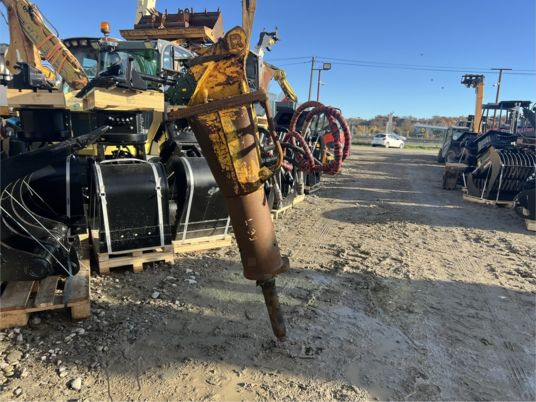 Brh montabert - sc28 - Гидромолот: фото 2 Brh montabert - sc28 - Гидромолот: фото 2