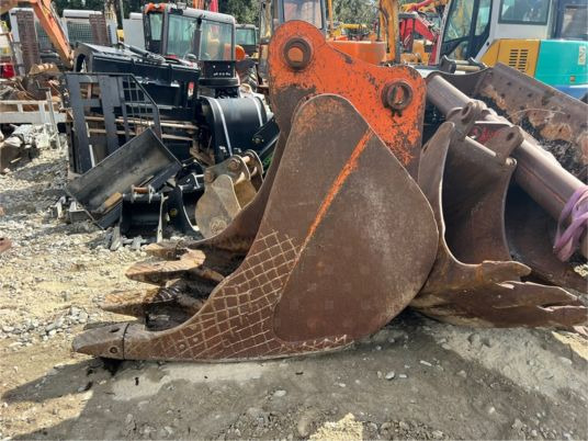 Godet 1M10 - axe 80 mm - Ковш: фото 4 Godet 1M10 - axe 80 mm - Ковш: фото 4