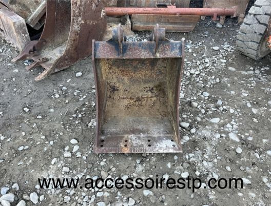 Godet de terrassement jcb - 550€ NET - Ковш для экскаватора: фото 1 Godet de terrassement jcb - 550€ NET - Ковш для экскаватора: фото 1