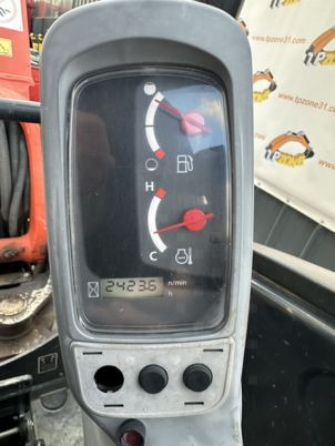 Kubota KX027-4 à 22 500 € HT - Мини-экскаватор: фото 5 Kubota KX027-4 à 22 500 € HT - Мини-экскаватор: фото 5