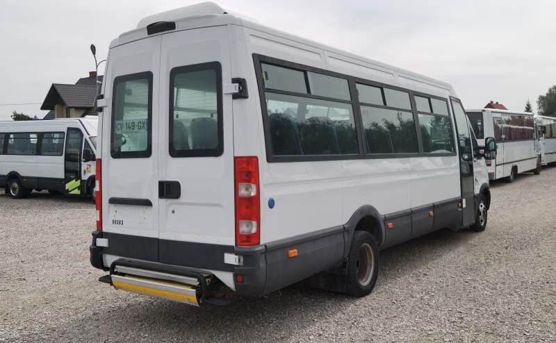 Пригородный автобус Iveco Daily 23 *NOWY SILNIK* 2 SZTUKI*, klima, winda: фото 9