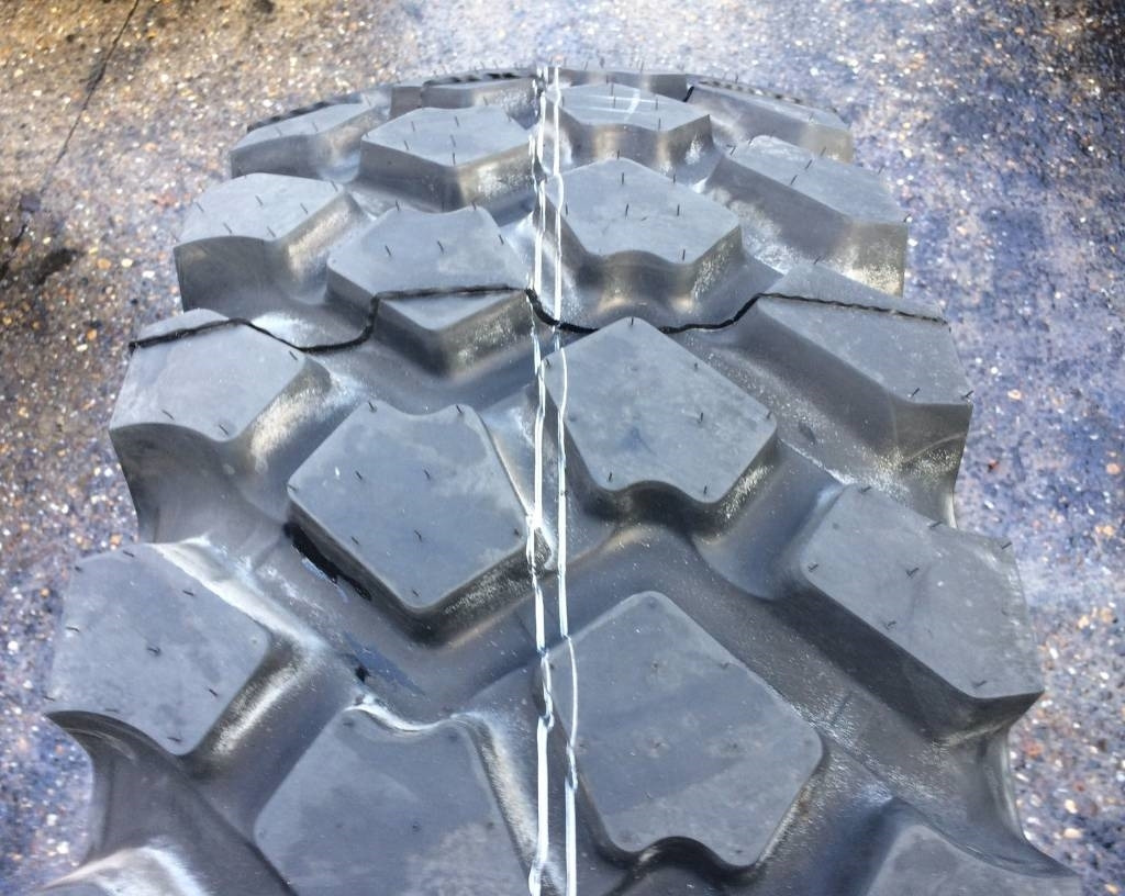 Michelin 16.00R20 XZL - NEW (DEMO) - Шина для Грузовиков: фото 2 Michelin 16.00R20 XZL - NEW (DEMO) - Шина для Грузовиков: фото 2
