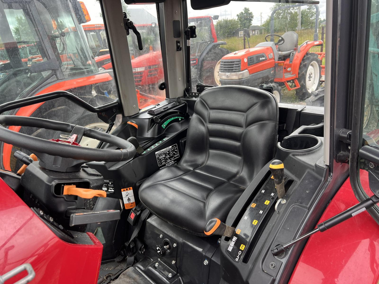 Yanmar YT225 - Минитрактор: фото 3 Yanmar YT225 - Минитрактор: фото 3