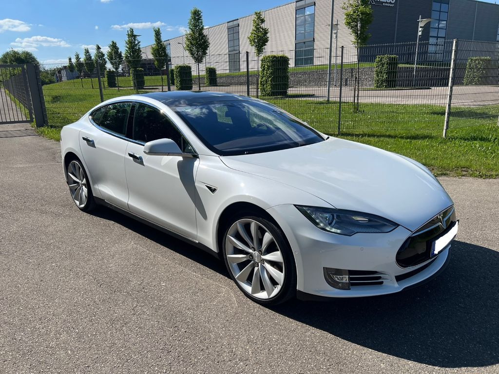 Tesla Model S 85D No free SC - Седан: фото 1 Tesla Model S 85D No free SC - Седан: фото 1