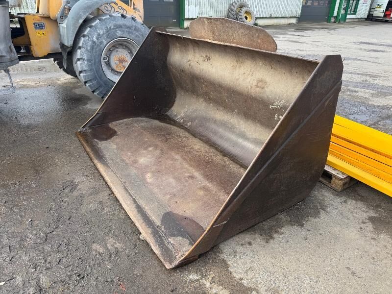 ARTISANAL 3000 LITRES - Ковш для погрузчика для Тракторов: фото 1 ARTISANAL 3000 LITRES - Ковш для погрузчика для Тракторов: фото 1