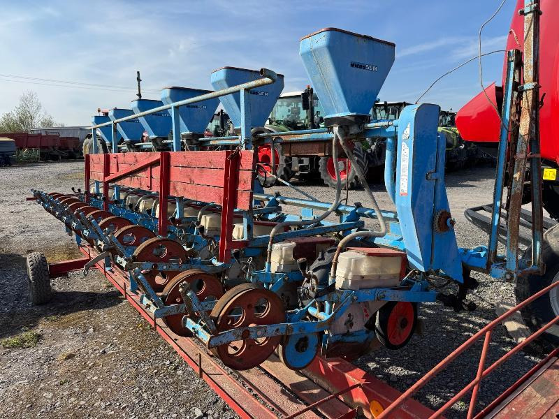 MONOSEM BR 12R - Сеялка точного высева: фото 4 MONOSEM BR 12R - Сеялка точного высева: фото 4