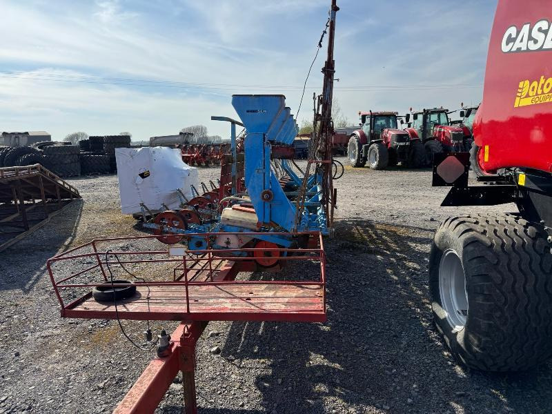 MONOSEM BR 12R - Сеялка точного высева: фото 5 MONOSEM BR 12R - Сеялка точного высева: фото 5