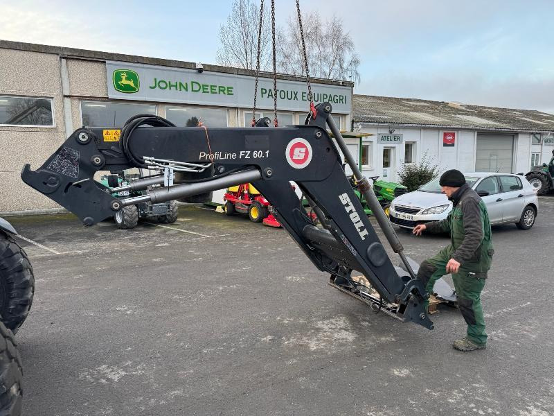 STOLL FZ60.1 - Фронтальный погрузчик для трактора: фото 5 STOLL FZ60.1 - Фронтальный погрузчик для трактора: фото 5