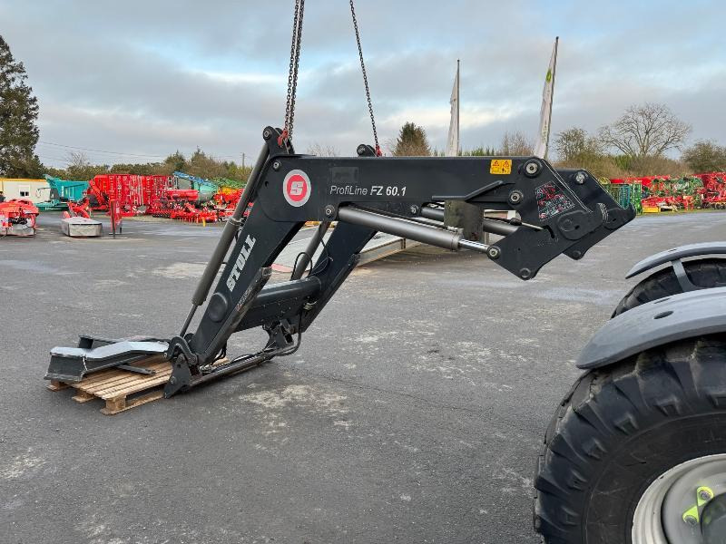 STOLL FZ60.1 - Фронтальный погрузчик для трактора: фото 2 STOLL FZ60.1 - Фронтальный погрузчик для трактора: фото 2