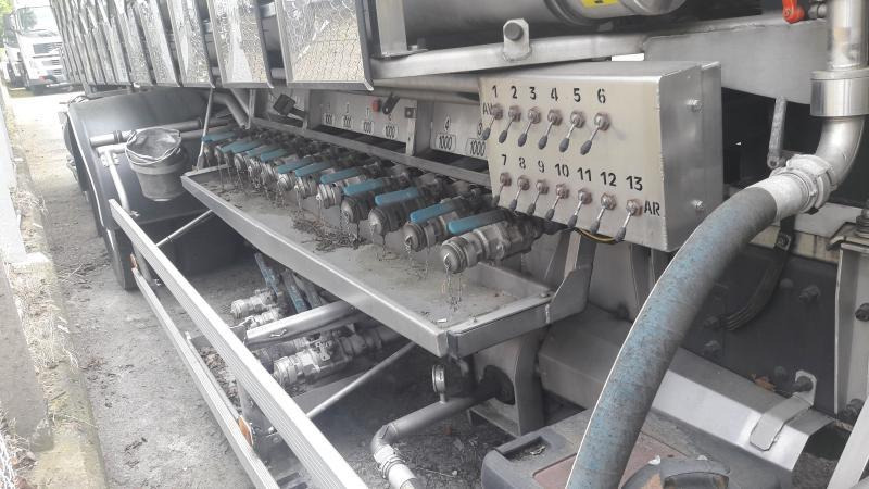 Volvo FM12 450 - Грузовик-цистерна: фото 4 Volvo FM12 450 - Грузовик-цистерна: фото 4