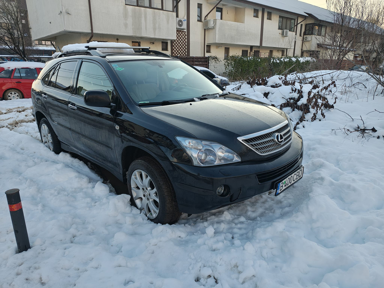 Lexus RX 400H - Внедорожник: фото 2 Lexus RX 400H - Внедорожник: фото 2
