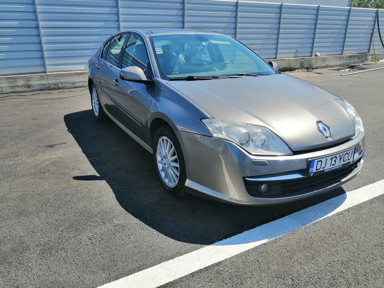 RENAULT LAGUNA 3 HATCHBACK - Легковой автомобиль: фото 3 RENAULT LAGUNA 3 HATCHBACK - Легковой автомобиль: фото 3