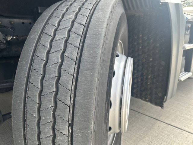 MAN TGX 18.470 4x2 BL SA - Тягач: фото 2 MAN TGX 18.470 4x2 BL SA - Тягач: фото 2