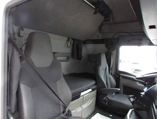 MAN TGX 18.470 4x2 LL SA - Тягач: фото 3 MAN TGX 18.470 4x2 LL SA - Тягач: фото 3
