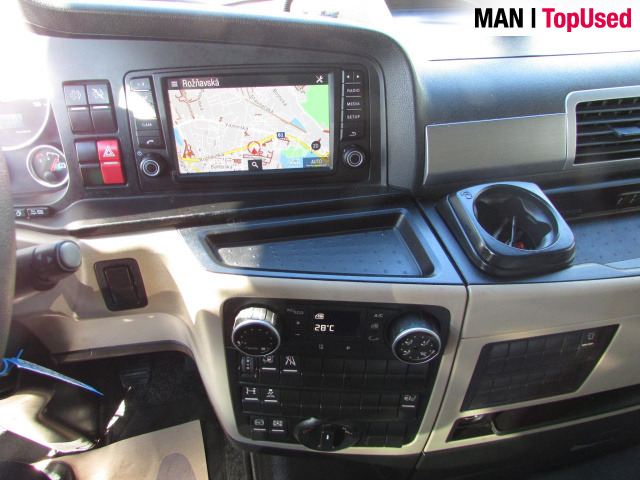 MAN TGX 18.500 4X2 LLS-U Euro6 Retarder Klima Navi ZV - Тягач: фото 5 MAN TGX 18.500 4X2 LLS-U Euro6 Retarder Klima Navi ZV - Тягач: фото 5